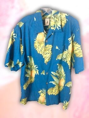 Vintage Jamaica Jaxx 100% Silk Blue Hawaiian Pineapple Print Button-Down Shirt